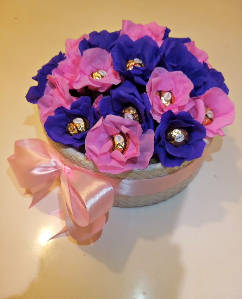 خرید عمده باکس گل شکلاتی(160 گرمی)
