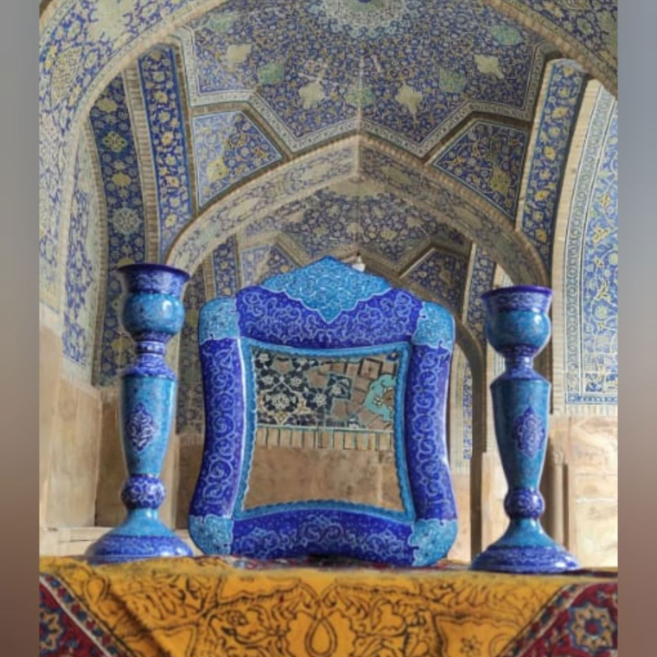 خرید عمده ست آیینه ارتفاع 28 و شمعدان ارتفاع 22 سانتی متر میناکاری شده
