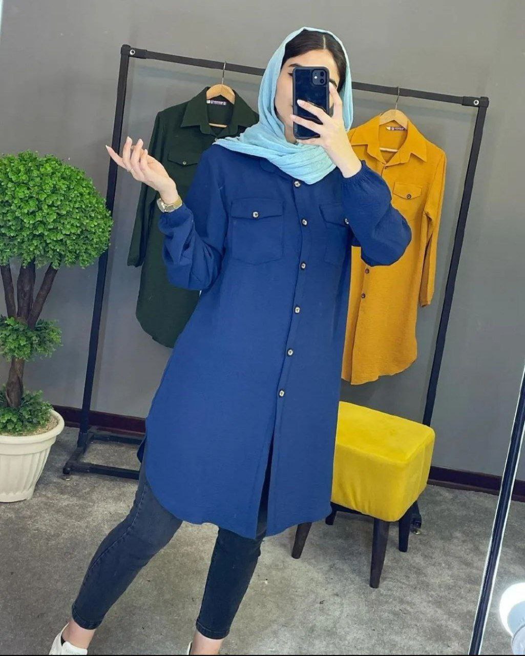 خرید عمده مانتو جنس فانتومی ابروبادی دارای رنگبندی