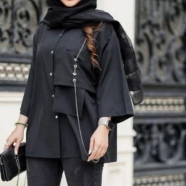 خرید عمده مانتو مدل old new york neighborhood از جنس داکرون فری سایز دارای رنگبندی