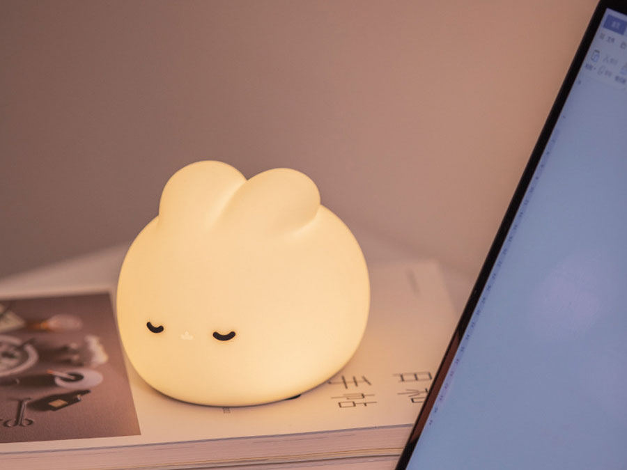 خرید عمده چراغ خواب رومیزی فانتزی قابل شارژ Dream Rabbit Night Light Timing Sleeping Night Light