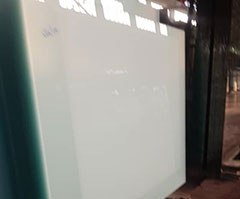 خرید عمده CLEAR FLOAT GLASS - ضخامت 5 میلی متر - 2.44*3.21